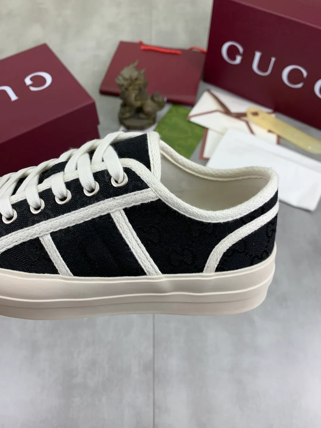 Men's shoes 💰P480 New Gucci thick-soled cloth shoes for women, high-quality version with logo patterned cloth surface, 5mm thick sole, ultra-light shoes, versatile and comfortable.  Fabric: Versatile floral fabric Lining: Versatile canvas Feet: Towel fabric Code number: 35-41 (41 customized) Packaging: Original packaging